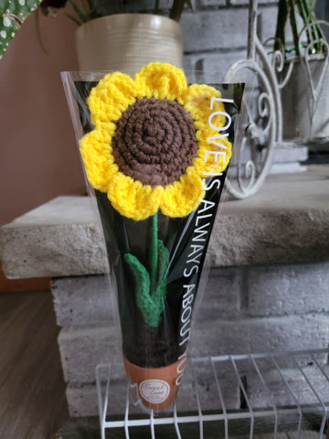 Crochet Sunflower in ceramic pot