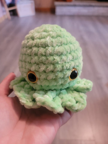 Mini Octopus (Mystery Color)